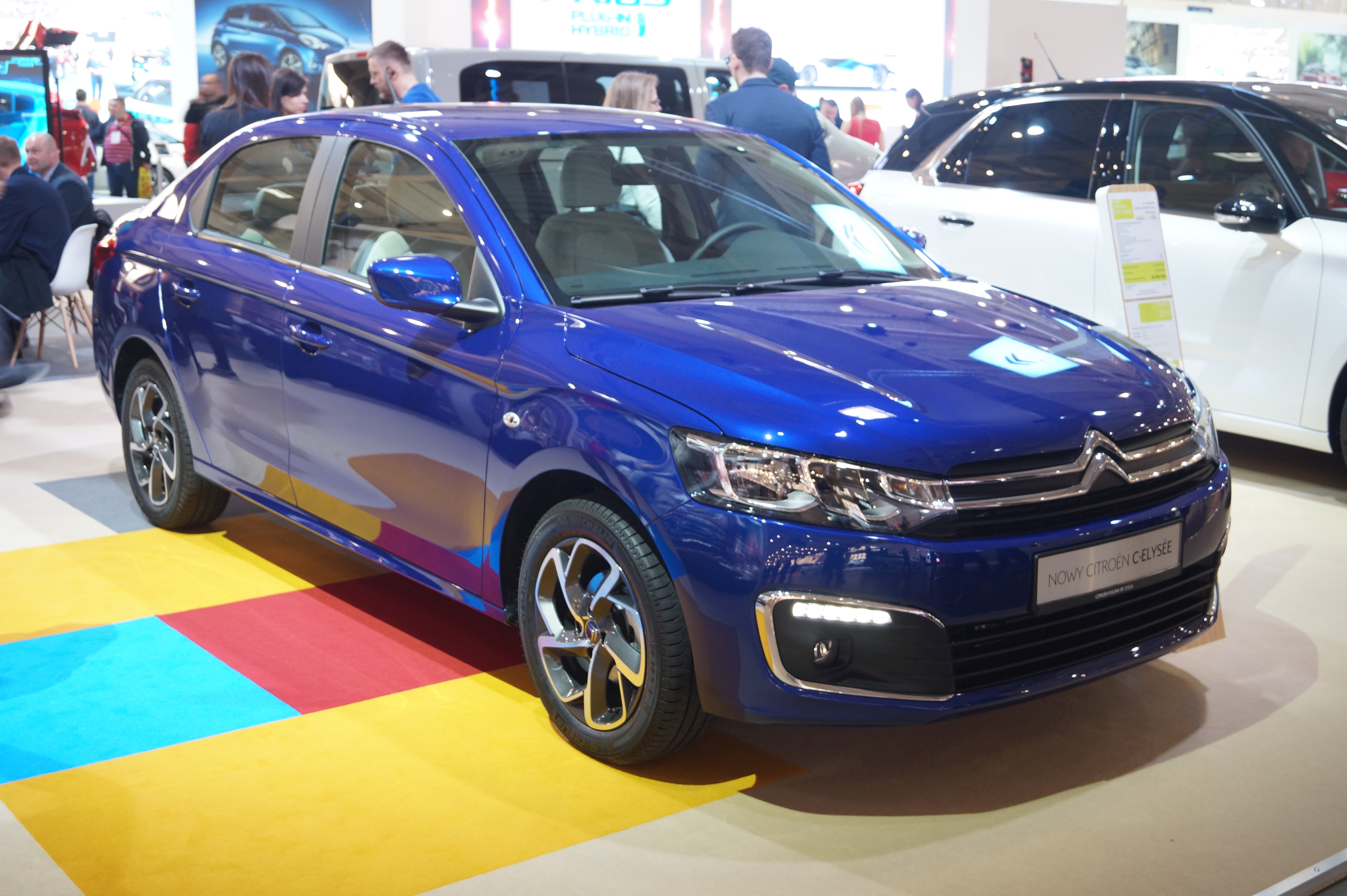 Location Citroën C-Elysée Marrakech - voiture économique