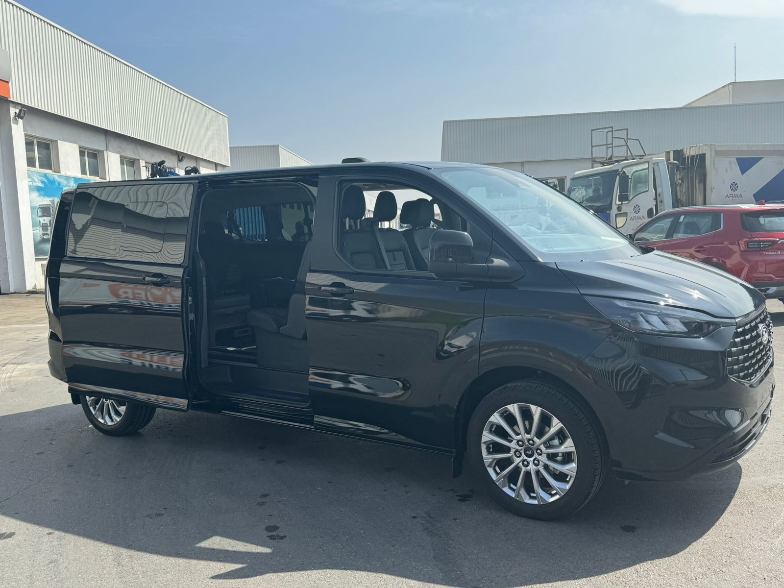 Location Ford Tourneo 7 places Marrakech - minibus tourisme